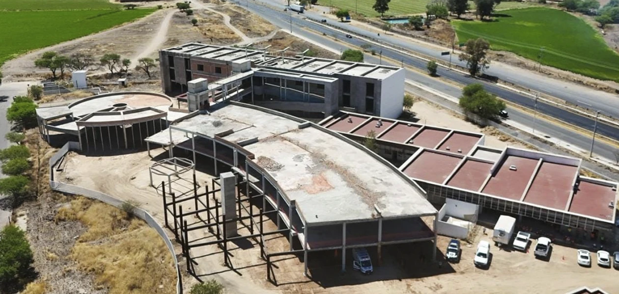 Rescatan Hospital de Pabellón tras una década de abandono