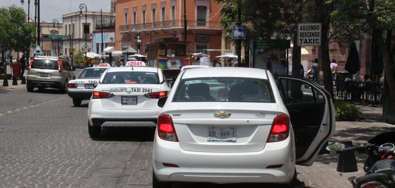 Resurgen entre taxistas locales sensación de seguridad; atracos en su contra se han reducido hasta un 50%