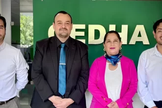 Reunión de encargados de Seguridad Estatal y Municipal con el titular de Derechos Humanos