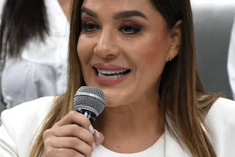 Siguen corriendo los 60 días de la difusión del Municipio 12 Arlette Muñoz