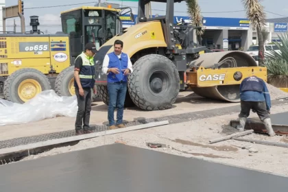 Supervisa Leo pavimentación de alta durabilidad y resistencia
