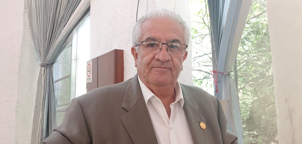 Trabajadores automotrices cuentan con póliza de gastos médicos