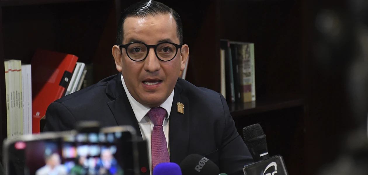 Trabajan Congreso y Gobierno del Estado en canalizar correctamente recursos para obra pública: Max Ramírez