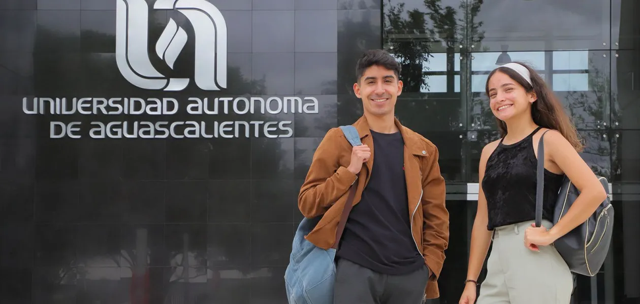 UAA otorga becas a más de 3 mil estudiantes con inversión de 24 mdp