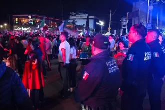 Un joven resultó con heridas en la cabeza durante los festejos por el triunfo de México en la capital