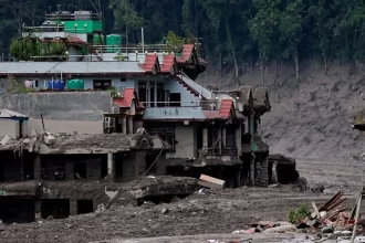 Avalancha mortal en Nepal y China