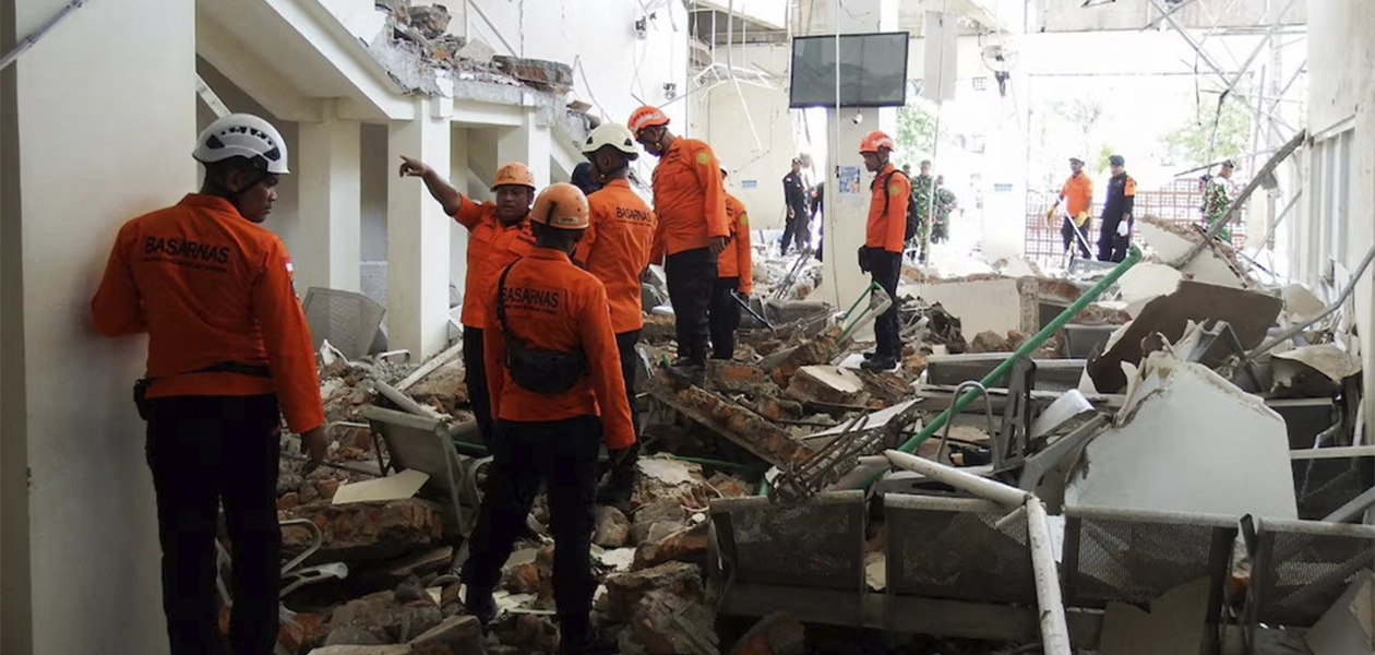 Casi 50 muertos por sismos en Indonesia