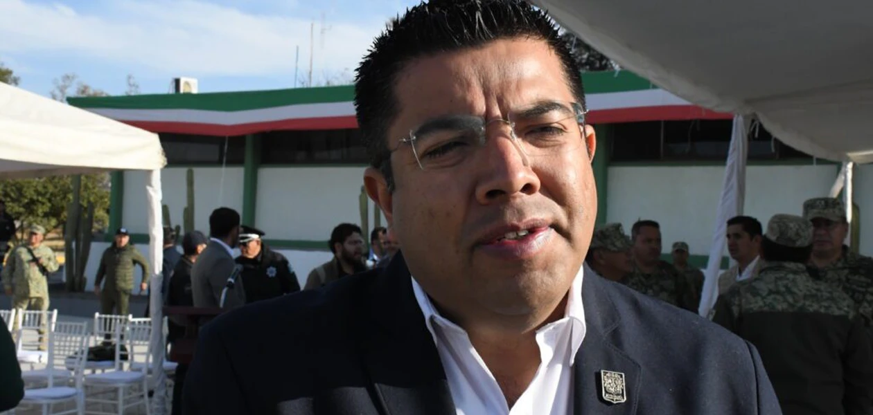 Policías de Jesús María son reconocidos por Tere Jiménez por su vocación