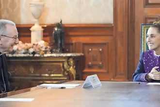 Claudia Sheinbaum se reúne con Pietro Parolin, secretario de Estado del Vaticano