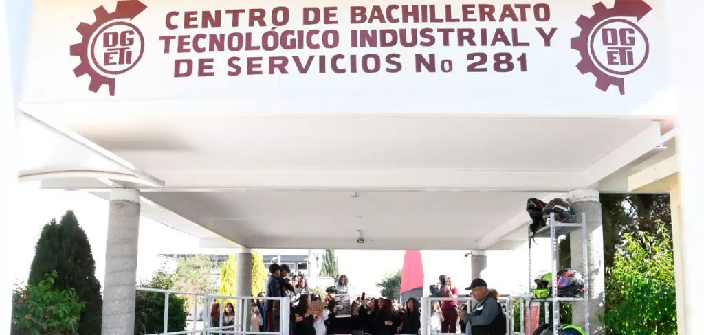 Conmoción en CBTIS 281