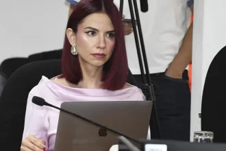 Corrobora consejera que se presentó ante el INE demanda contra Jiménez