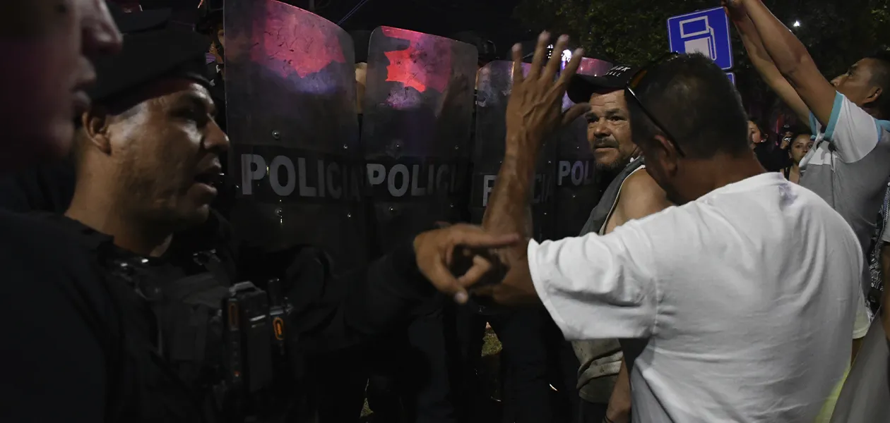 Denuncian patrón estatal de represión en protestas de Aguascalientes