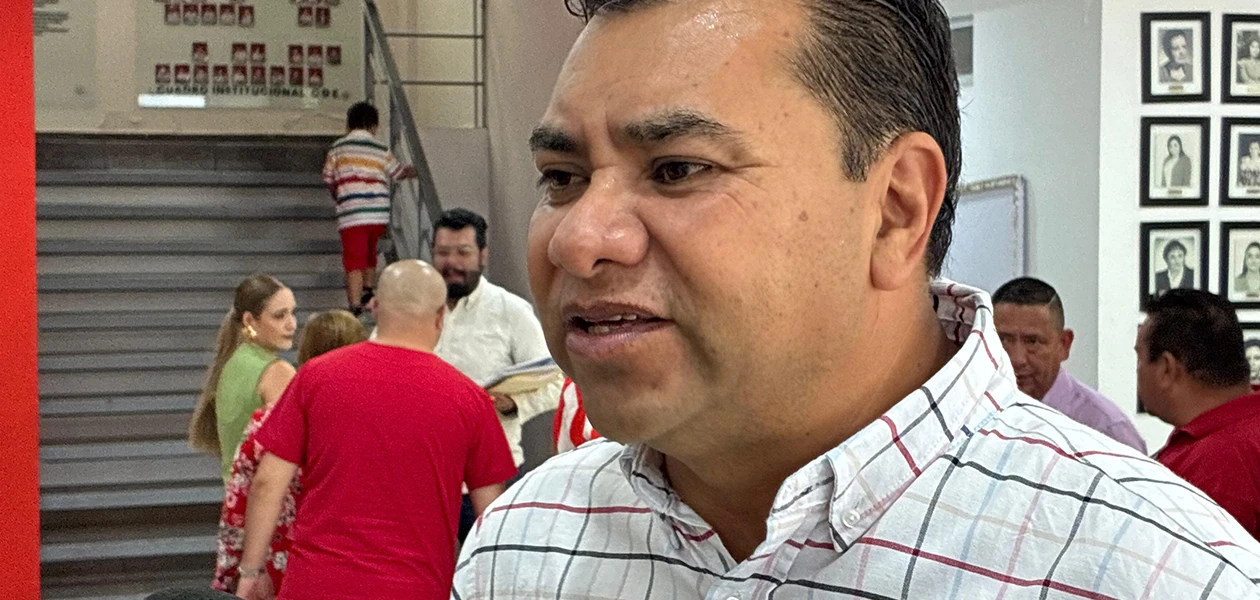 Desmantelan y desaparecen delegaciones, alerta el FSTSE