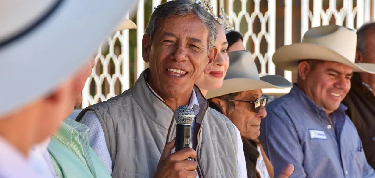 El PRI debe retornar a sus bases: Isidoro Armendáriz