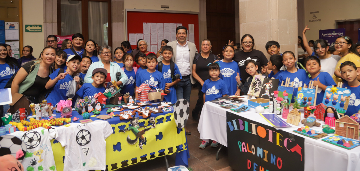 Encabeza Leo clausura del curso de verano 'Mis Vacaciones en la Biblioteca'