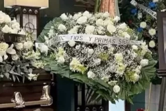 Familiares y amigos dan el último adiós al influencer César Gastélum