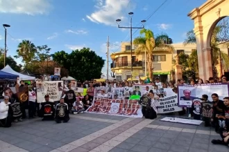 Familias buscadoras salen a las calles en Rincón de Romos