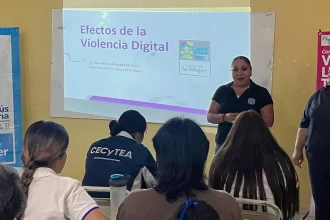 Fomenta Jesús María conciencia en jóvenes sobre peligros en los ámbitos digitales