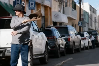 Franeleros hacen su agosto en pleno abril