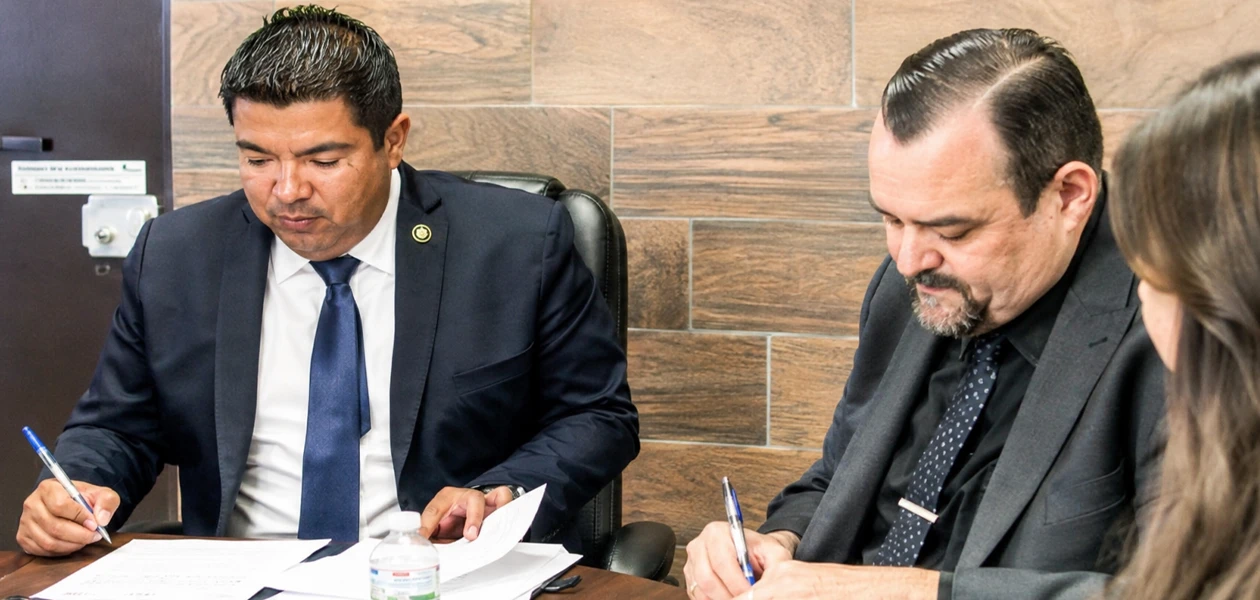 Gobierno de JM firma convenio con Derechos Humanos