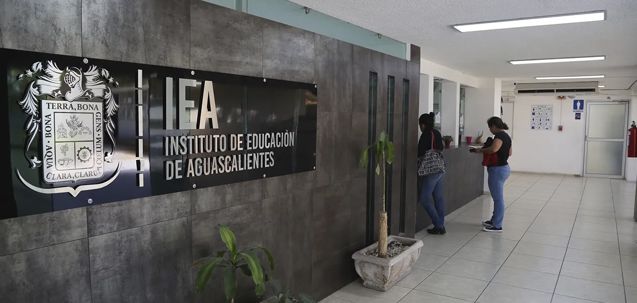 IEA: Festejos del Día del Maestro en Aguascalientes