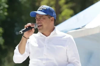 Impulsa Leo rehabilitación de la red de drenaje en la colonia Insurgentes