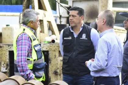 Impulsa Leo renovación de alcantarillado sanitario