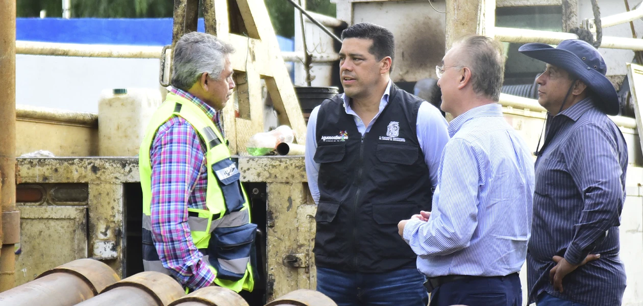 Impulsa Leo renovación de alcantarillado sanitario