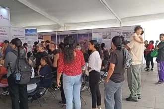 Infonavit atendió a trabajadores con créditos impagables en Mega Feria en Aguascalientes