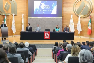 Inicia la Autónoma este semestre con nuevas tecnologías