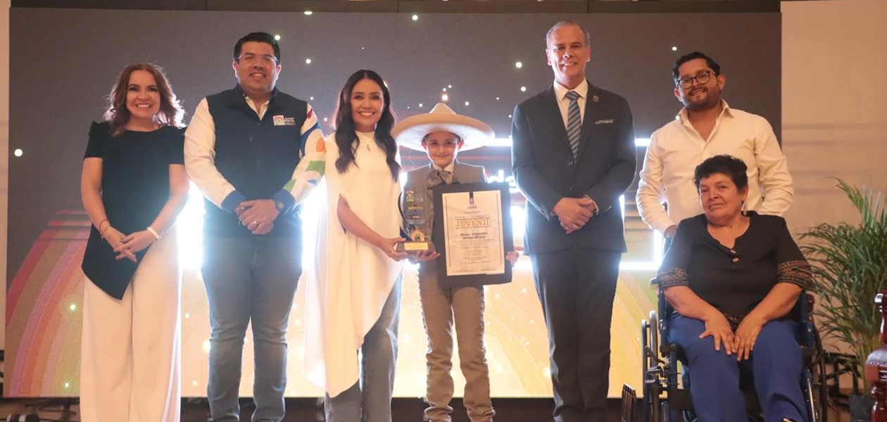 Jesús María reconoce a jóvenes destacados
