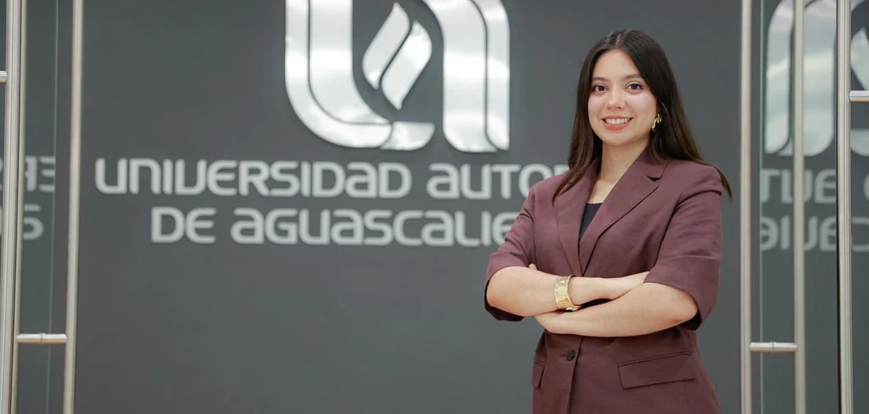 Logro histórico de egresados de la UAA