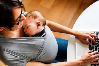 Madres ganan terreno en el ámbito laboral