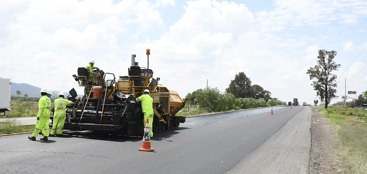 Mal estado de carreteras acaba con el turismo