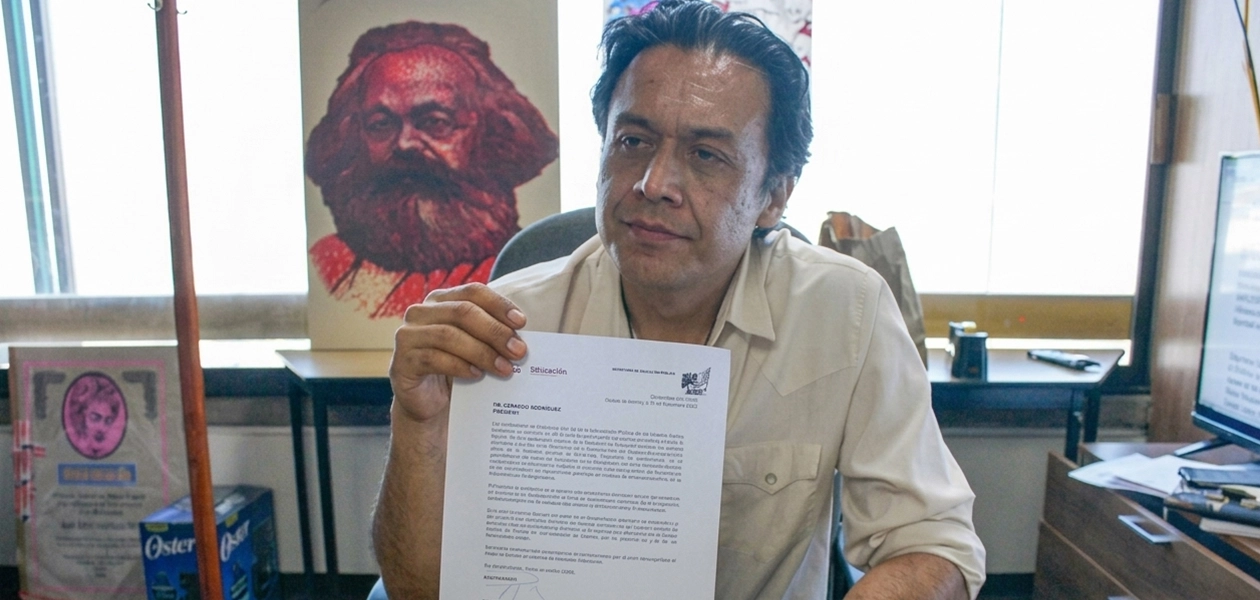 Marx Arriaga denuncia un mes más sin liquidación