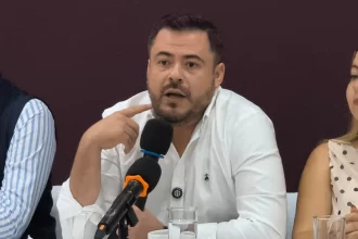 No se deben cerrar investigaciones contra Rubén Rocha- Gil Gutiérrez