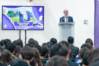 Nuevos estudiantes del BACHUAA comienzan su historia en las aulas