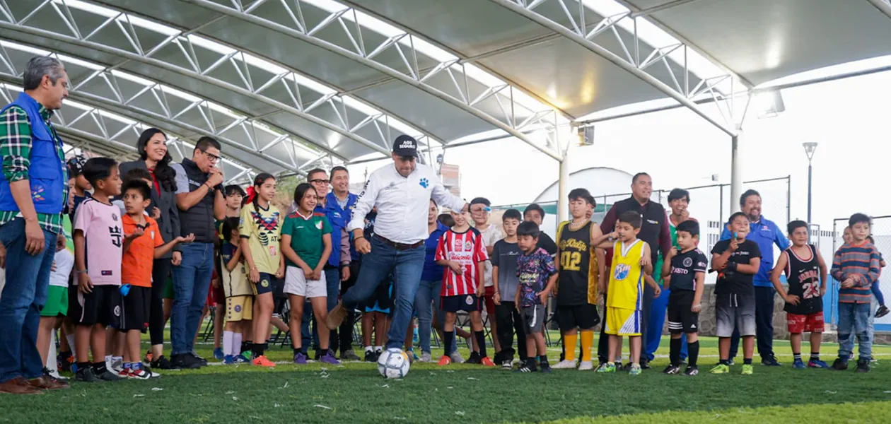 Promueve Leo más espacios para el deporte y recreación