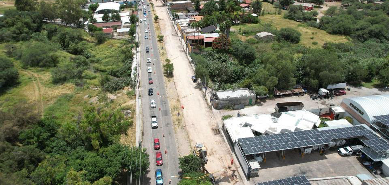 Rehabilita Ayuntamiento avenida Mahatma Gandhi