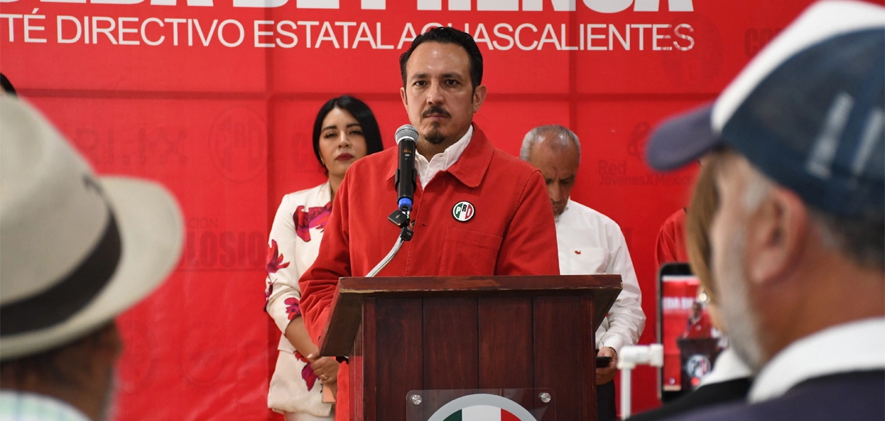 Renuncia Kendor Macías para buscar la reelección