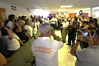 SNTE toma el ISSSTE para exigir respeto