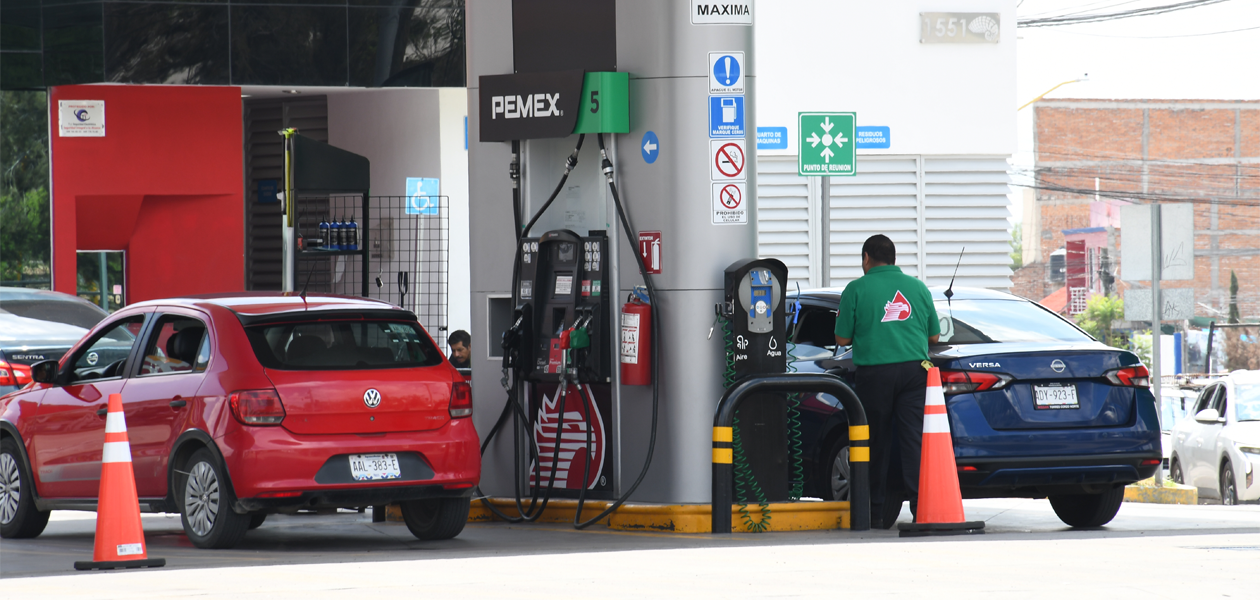 Seis meses más con precio topado de gasolina y diésel