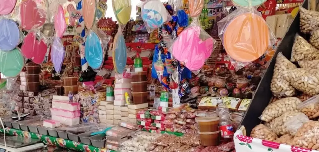 Tianguistas esperan que repunten ventas durante la Feria de San Marcos