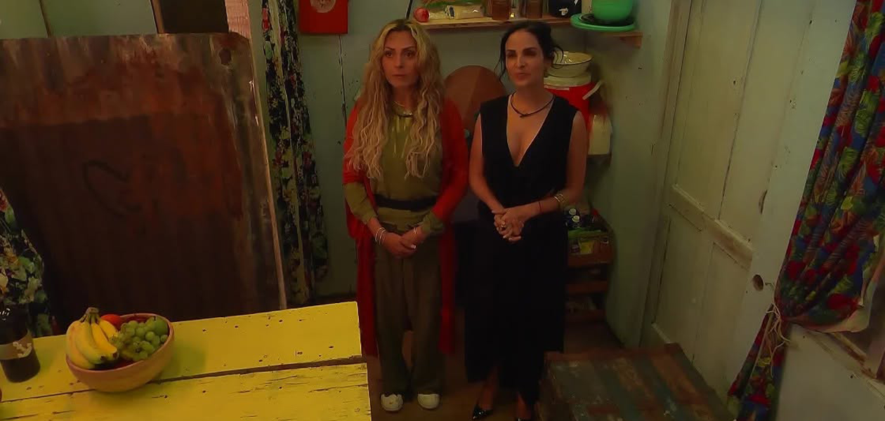Ximena Herrera y Mariana Ochoa esperan la eliminación