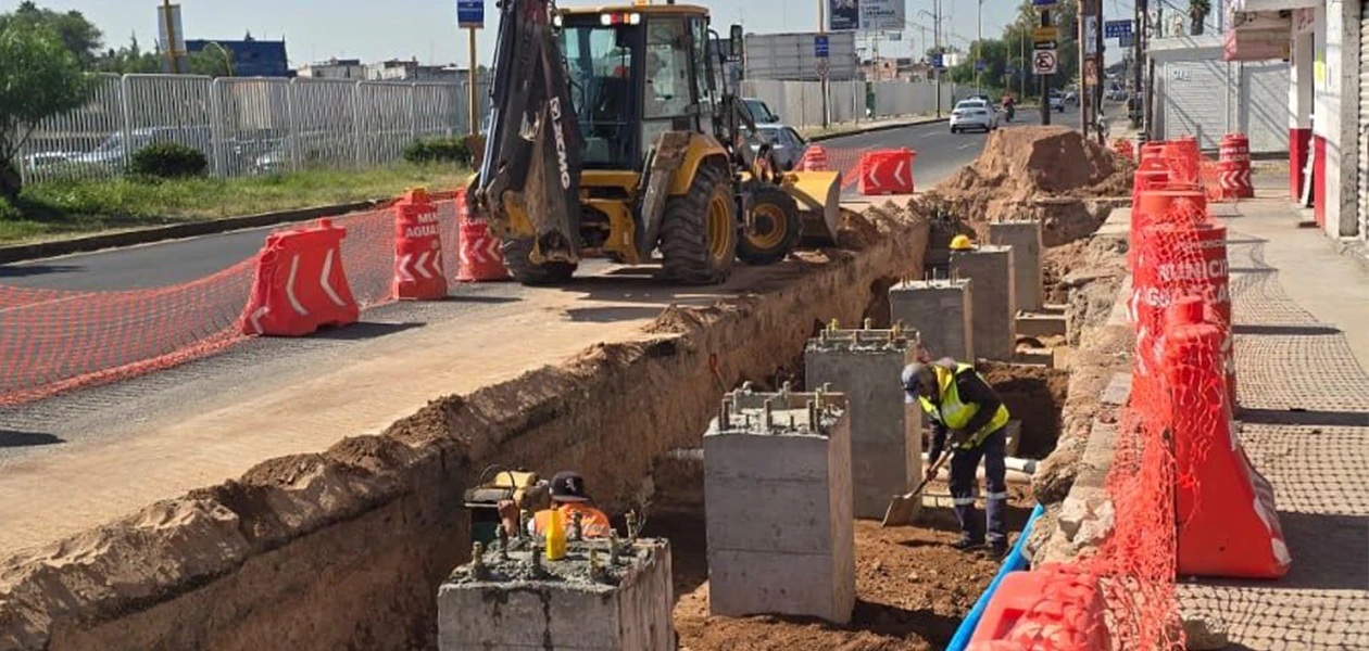 hacen puente peatonal en la España