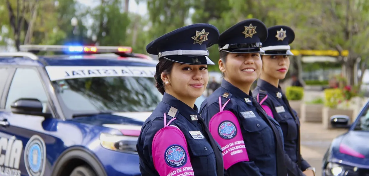Policía Rosa: Entorno Seguro y Armónico