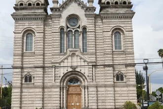 Alertan por riesgo de caída de cantera en La Purísima