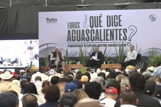 Atiende Toño al campo local para impulsar iniciativas desde el Senado