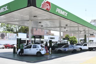 Diésel a 30 pesos asfixia al transporte y sectores productivos de Aguascalientes