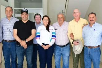 Fortalece Tere el diálogo con el sector ganadero
